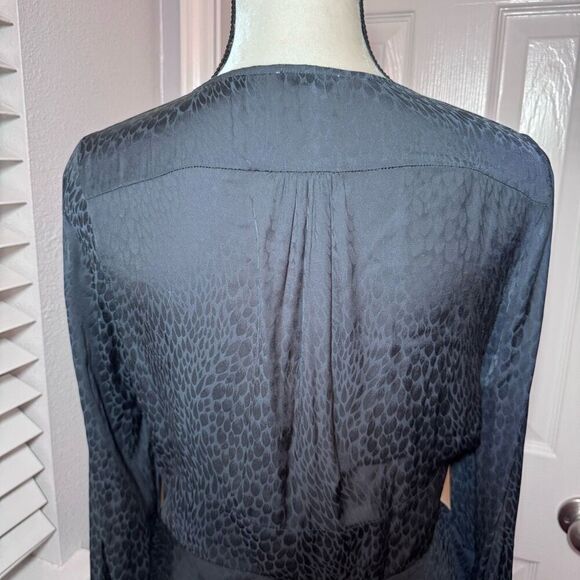 Tobi Peplum Button Top - Picture 6 of 8